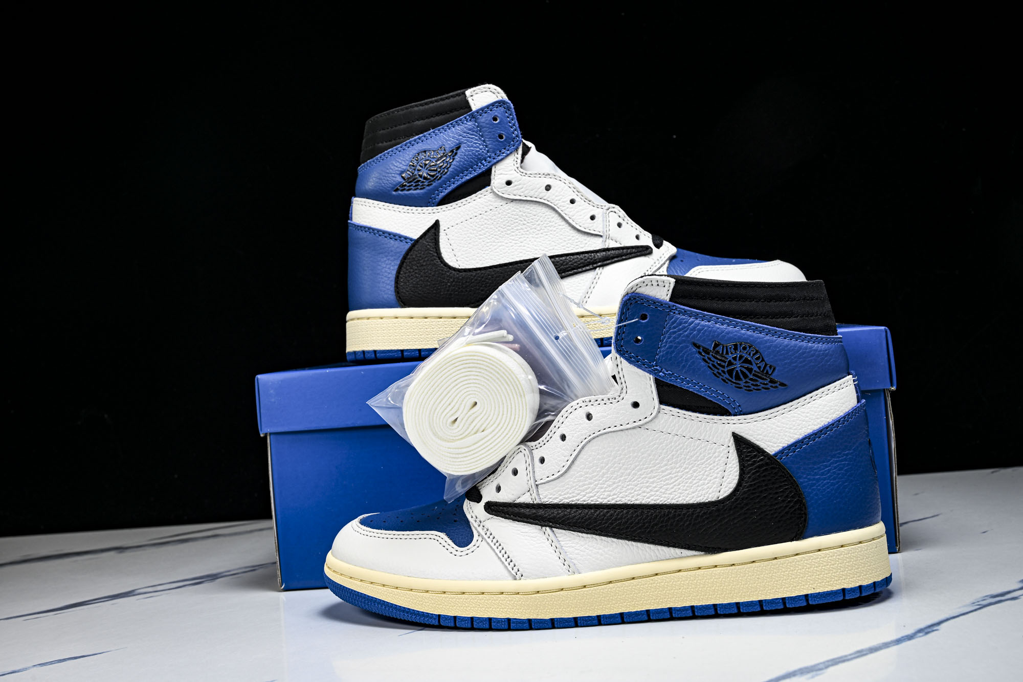 Travis Scott x Fragment x Air Jordan 1 High OG SP “M