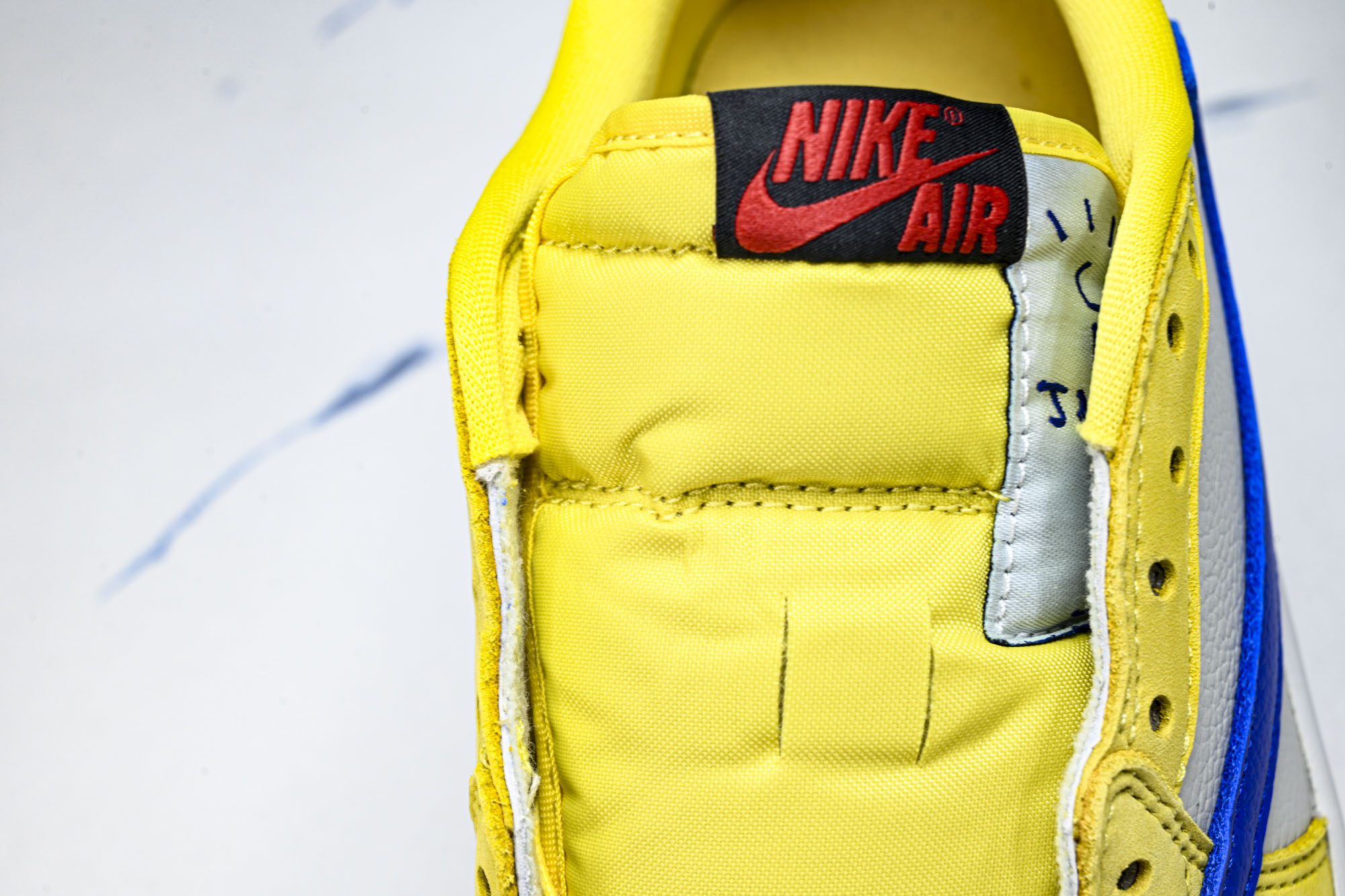 WMNS Travis Scott x Air Jordan AJ 1 Low“Canary”金丝雀 淡