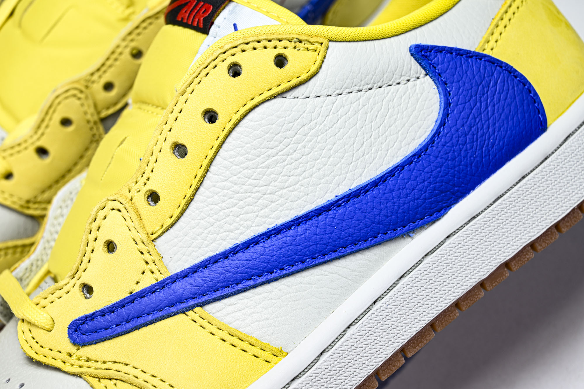 WMNS Travis Scott x Air Jordan AJ 1 Low“Canary”金丝雀 淡