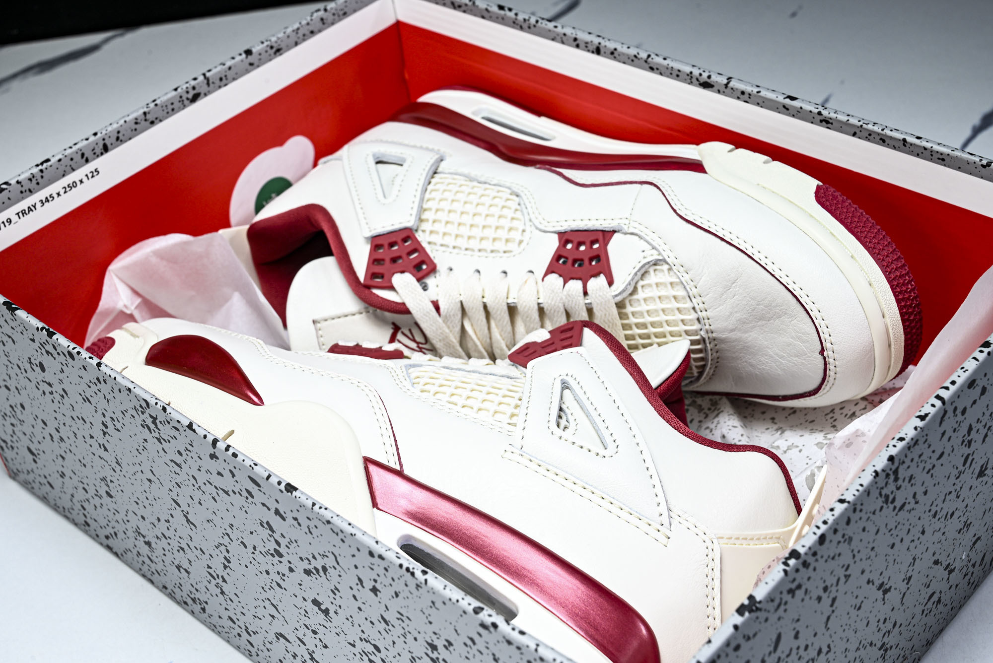Air Jordan 4 Retro _Valentine's Day_ AJ4 乔4红色情人节 HV0