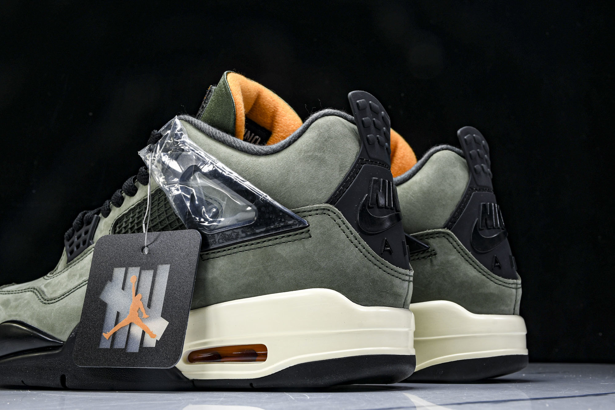 Air Jordan 4 Retro OG SP Undefeated 军绿 IB1519-200 #Y