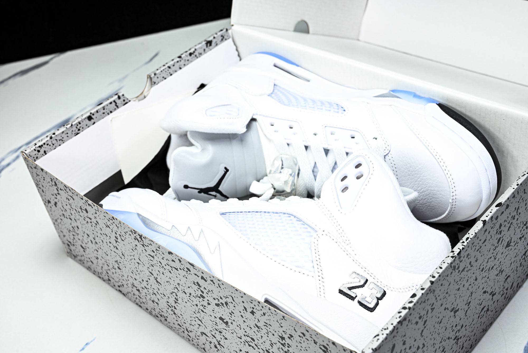 Air Jordan 5 Retro _White Metallic_ AJ5 乔5白银 HQ7978-