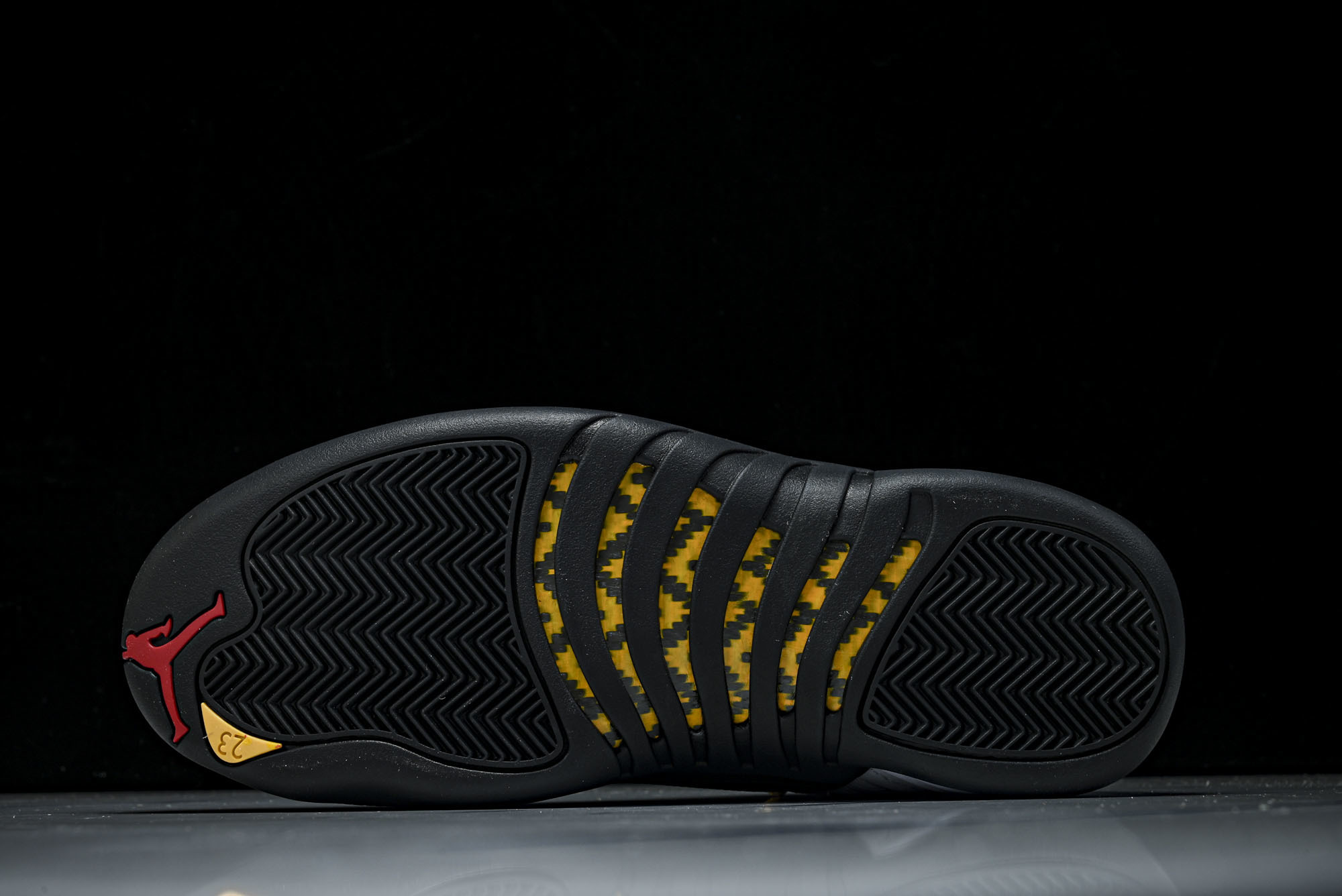 Air Jordan 12 Retro _Taxi_ AJ12 乔132元年复刻 金扣 CT8013 1