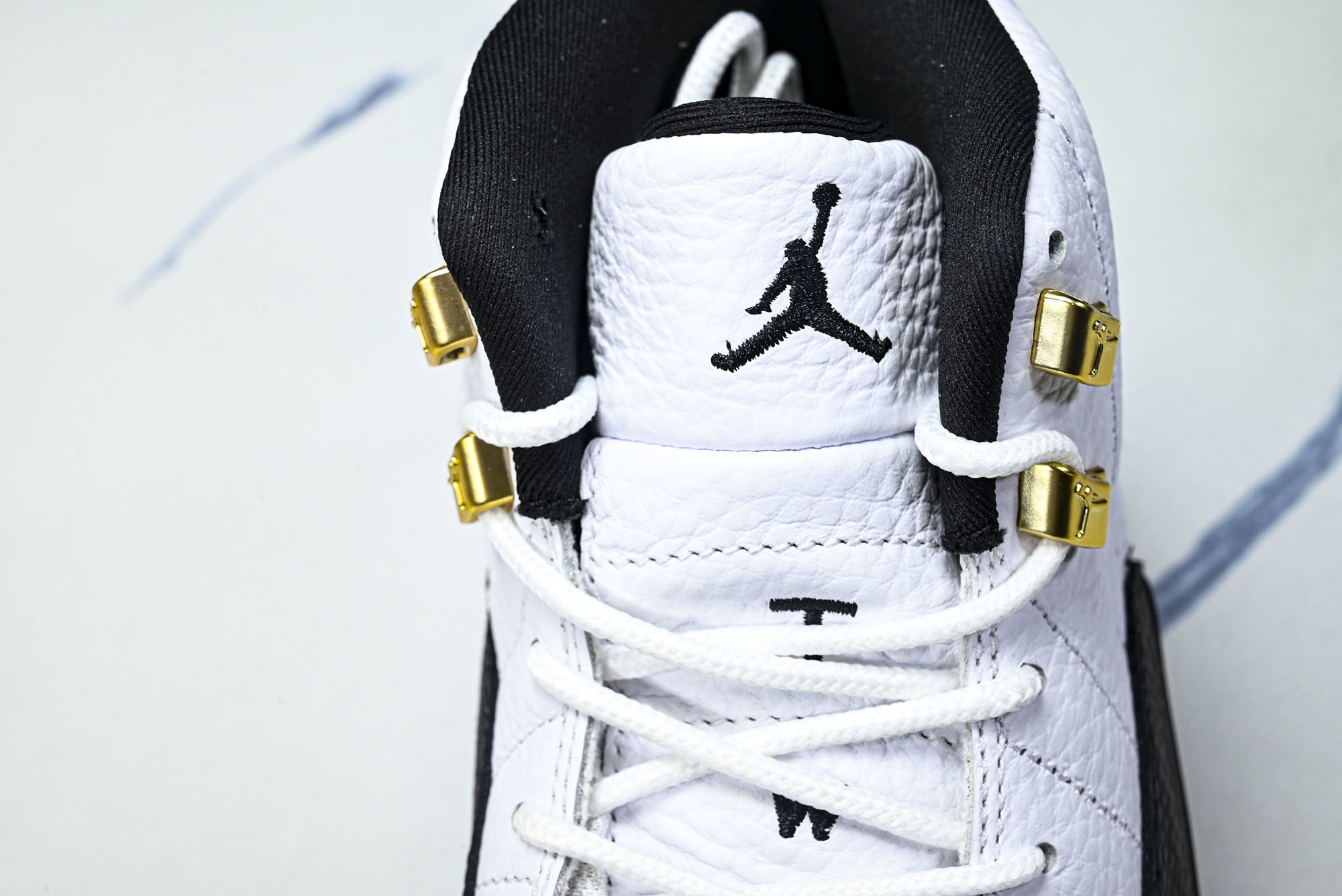 Air Jordan 12 Retro _Taxi_ AJ12 乔132元年复刻 金扣 CT8013 1