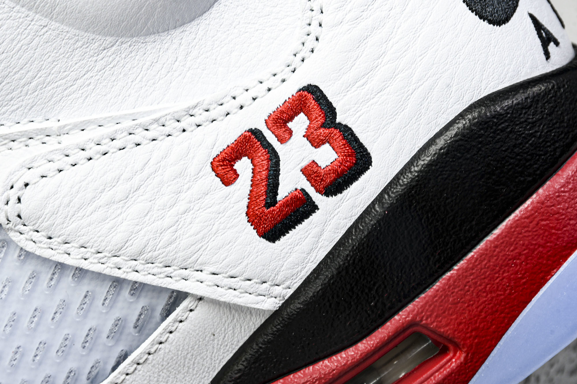 Maniére x Air Jordan 5 Retro OG AM 篮球鞋 HQ7978-101 #Y