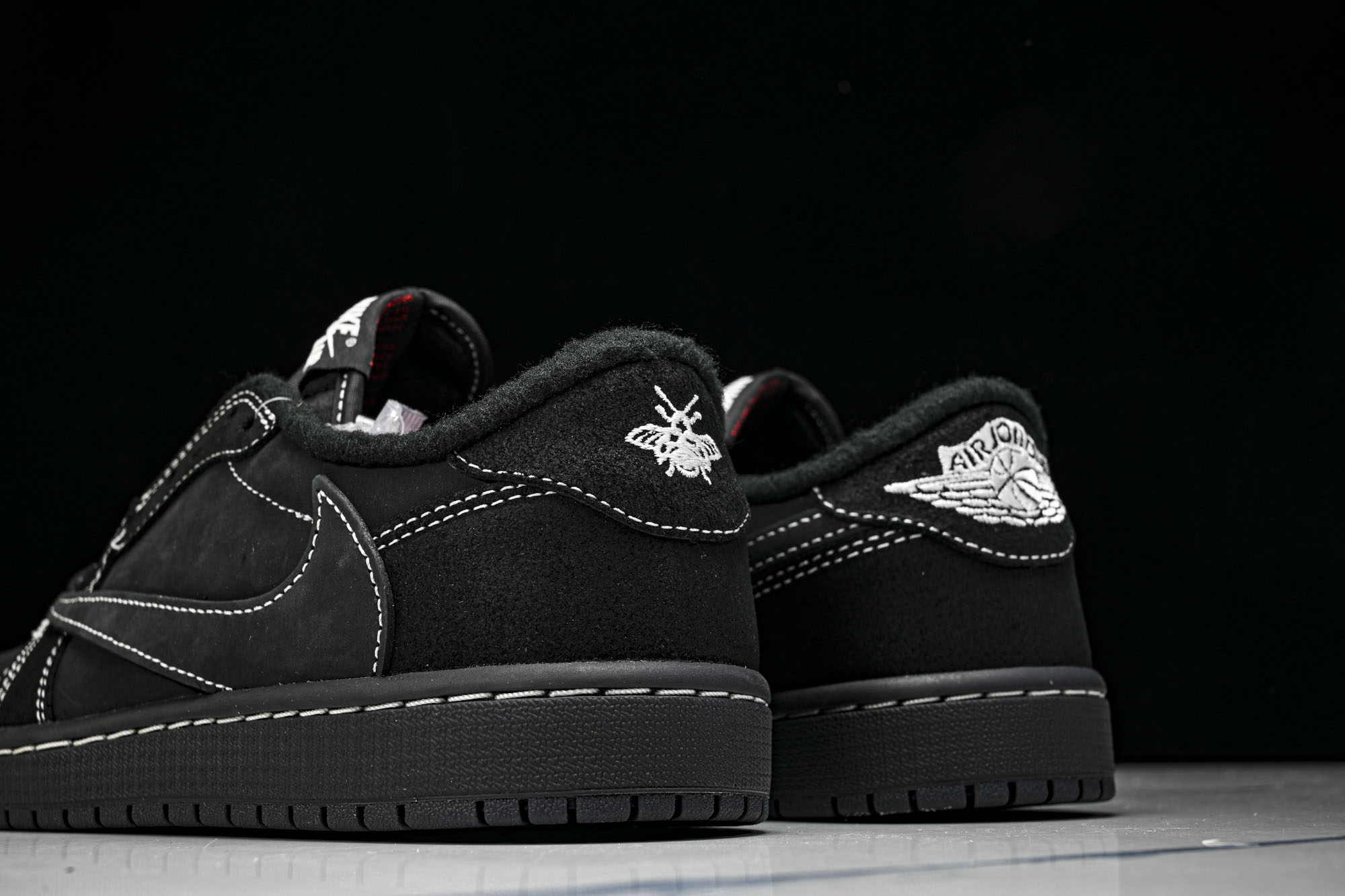 Travis Scott x Air Jordan 1 Low OG 'Black Phantom'全黑