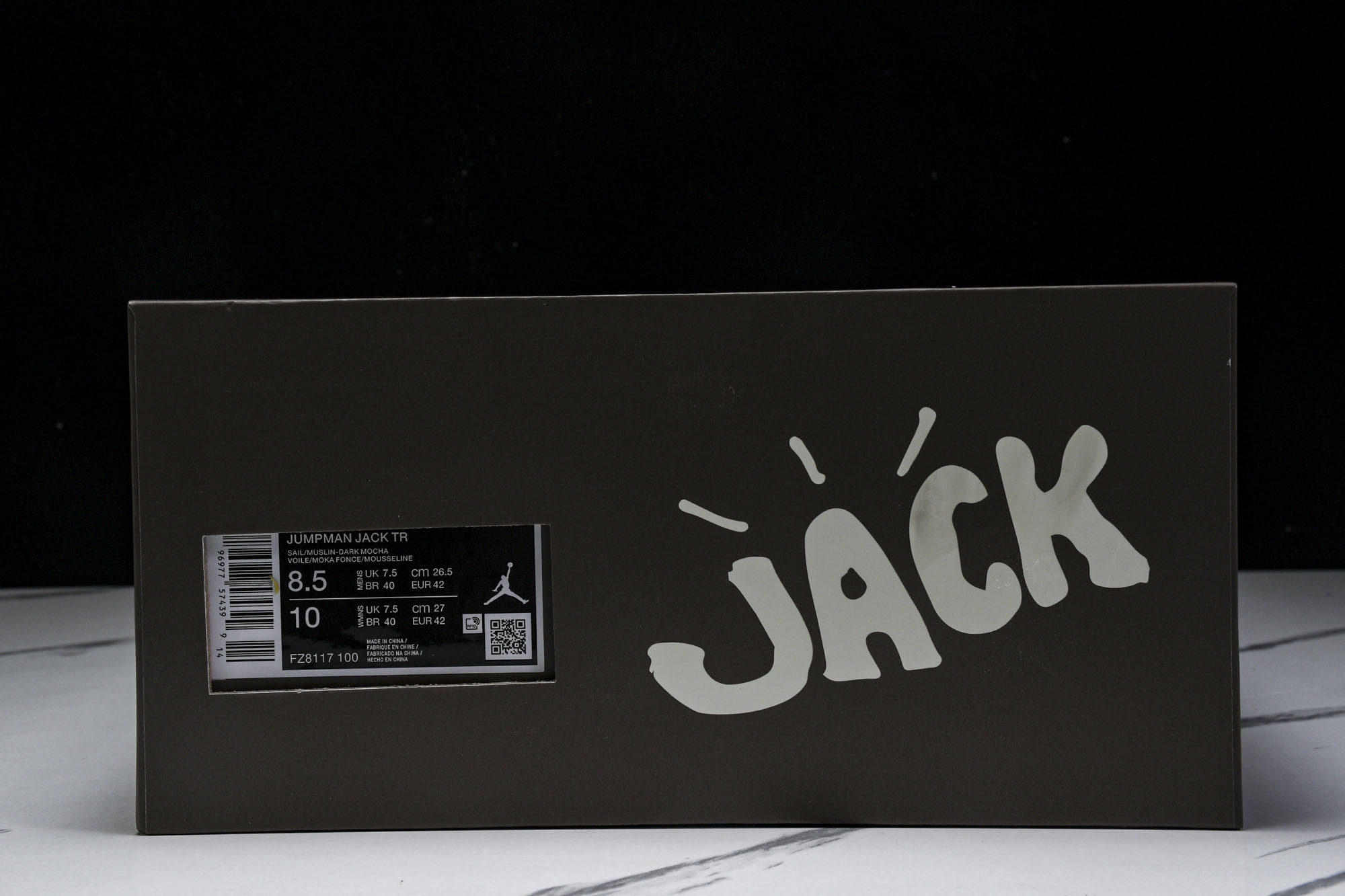 Travis Scott x Joran Executive The Check 倒钩低帮 摩卡 FZ8