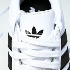 Adidas originals Taekwondo Low 跆拳道系列 经典复古薄底训练慢跑鞋JS11 Adidas originals Taekwondo Low 跆拳道系列 经典复古薄底训练慢跑鞋JS11