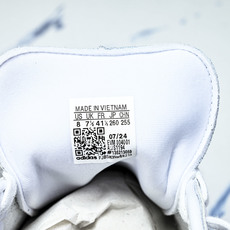 Adidas originals Taekwondo Low 跆拳道系列 经典复古薄底训练慢跑鞋JS11 Adidas originals Taekwondo Low 跆拳道系列 经典复古薄底训练慢跑鞋JS11