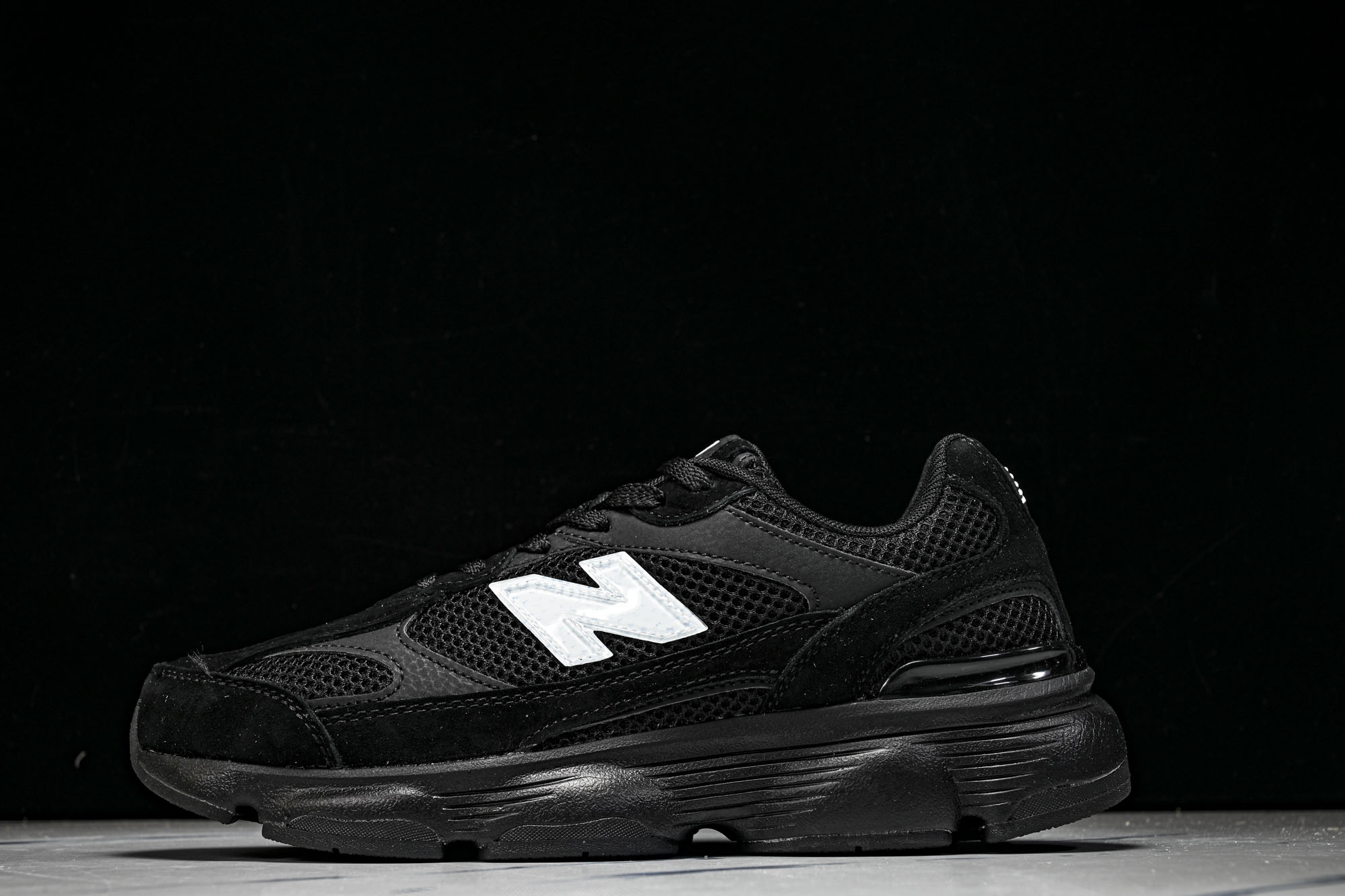 New Balance 603系列复古透气休闲运动慢跑鞋M6032HA #YZ039✦设计风格‌:承袭 