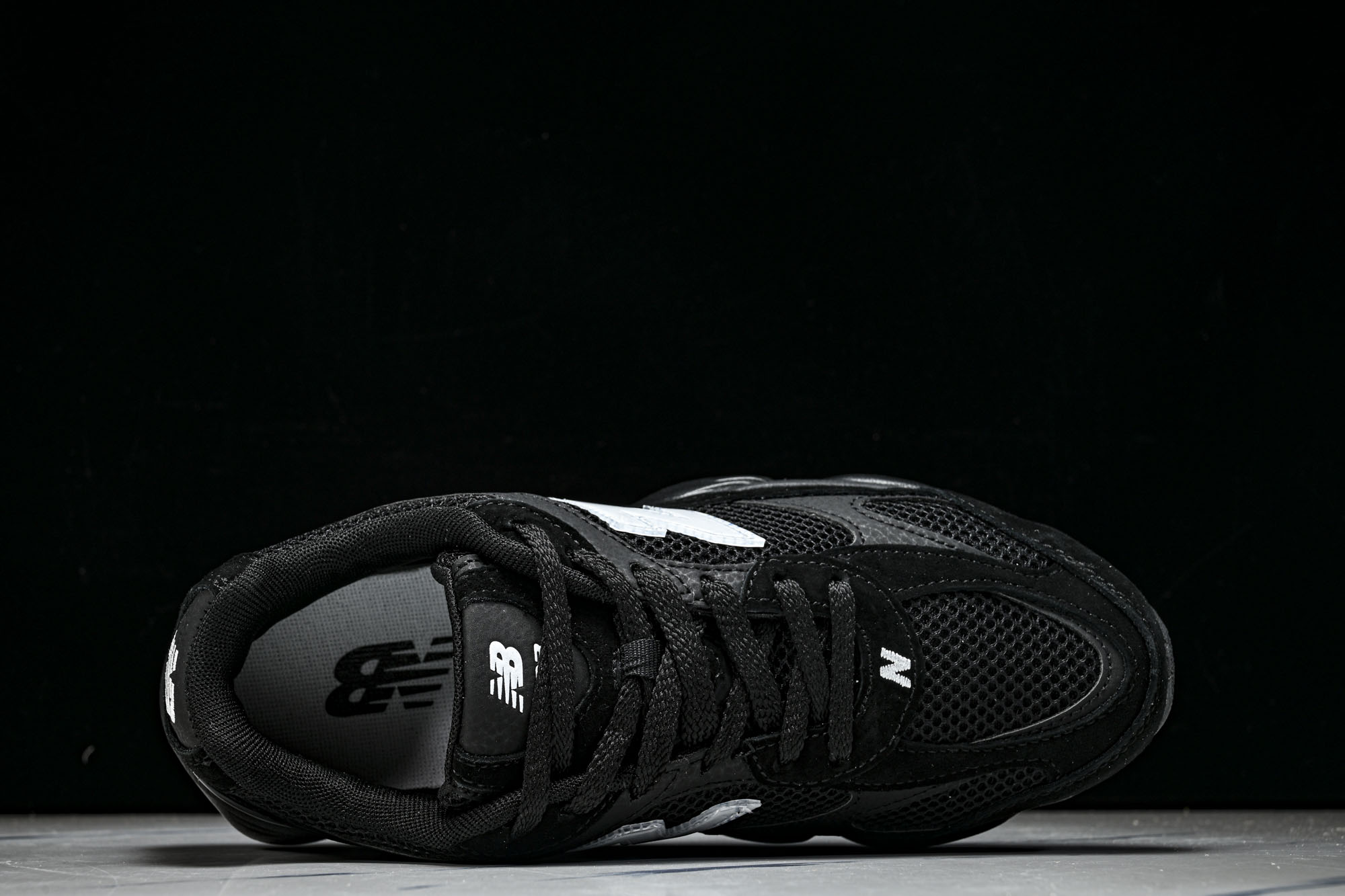 New Balance 603系列复古透气休闲运动慢跑鞋M6032HA #YZ039✦设计风格‌:承袭 