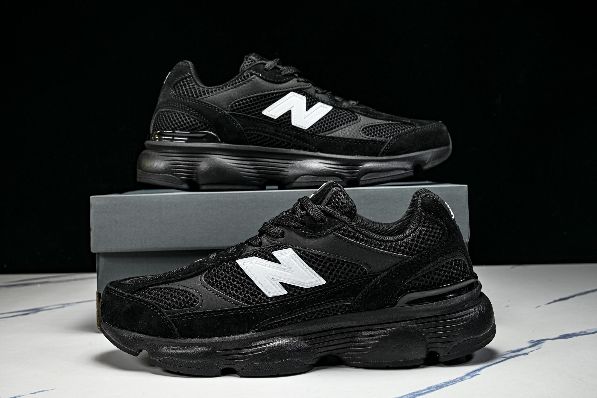 New Balance 603系列复古透气休闲运动慢跑鞋M6032HA #YZ039✦设计风格‌:承袭 