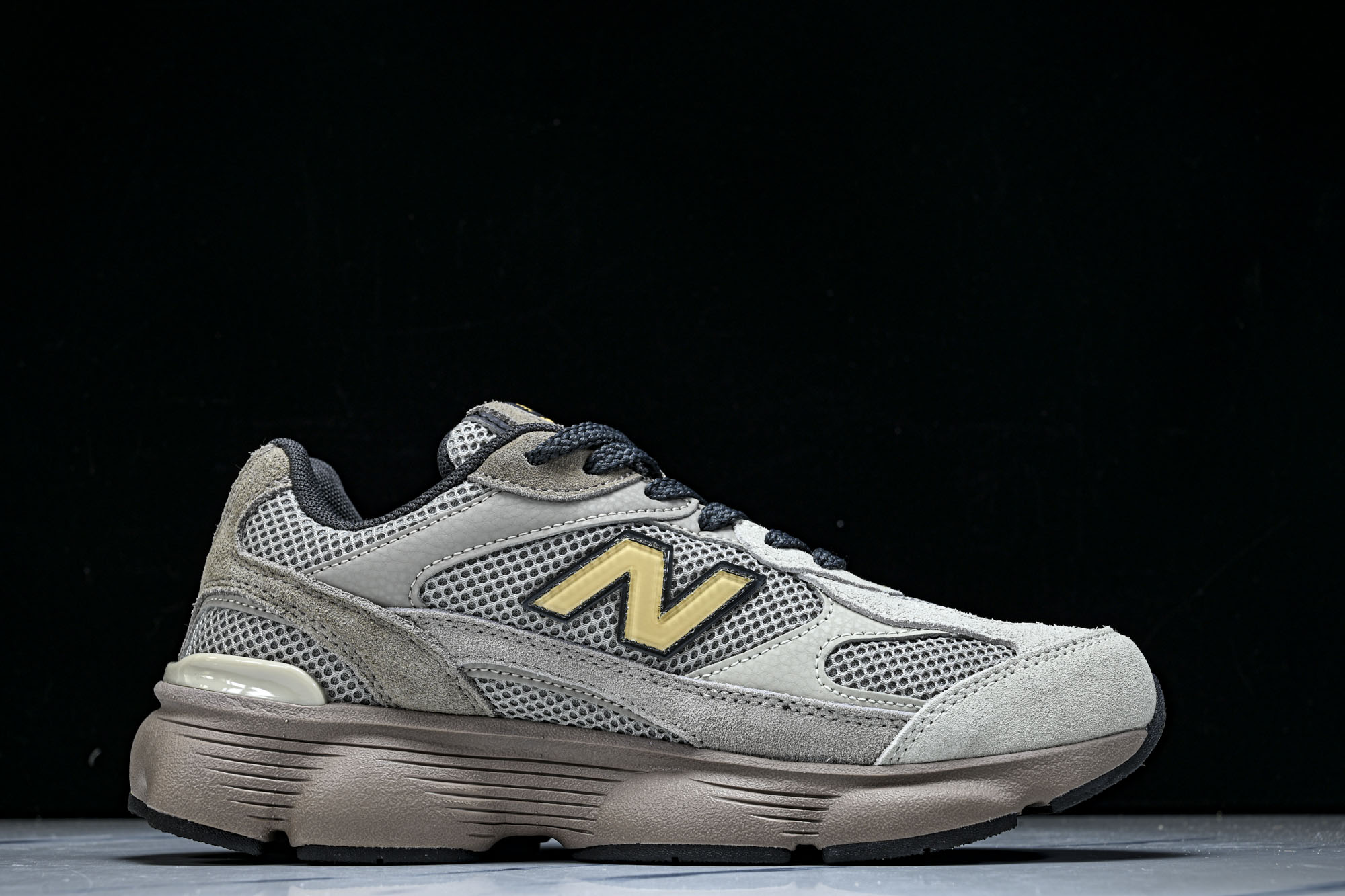 New Balance 603系列复古透气休闲运动慢跑鞋M6034UU #YZ039✦设计风格‌:承袭 