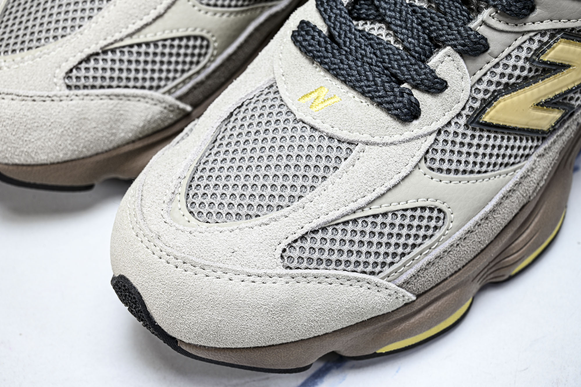 New Balance 603系列复古透气休闲运动慢跑鞋M6034UU #YZ039✦设计风格‌:承袭 