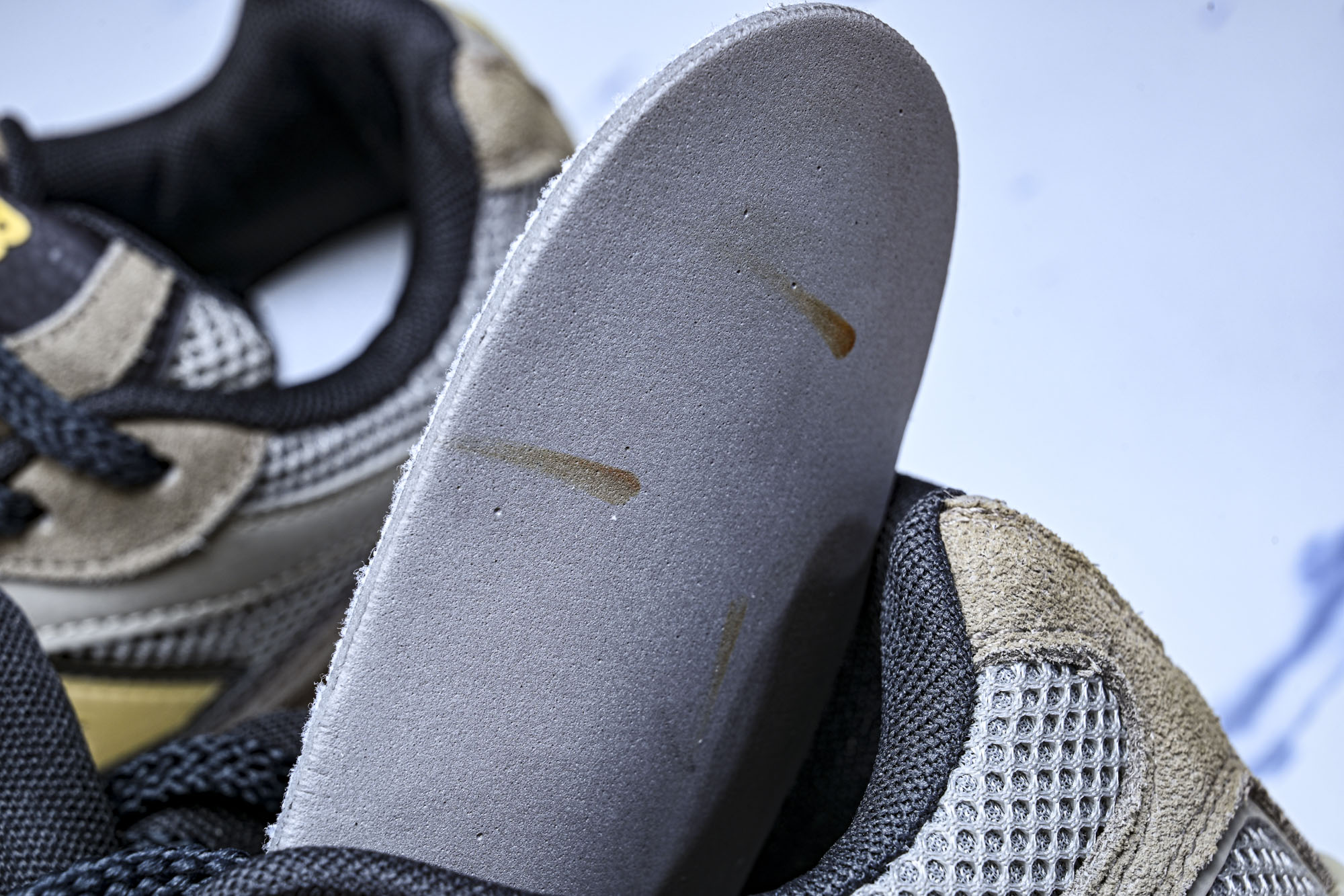 New Balance 603系列复古透气休闲运动慢跑鞋M6034UU #YZ039✦设计风格‌:承袭 
