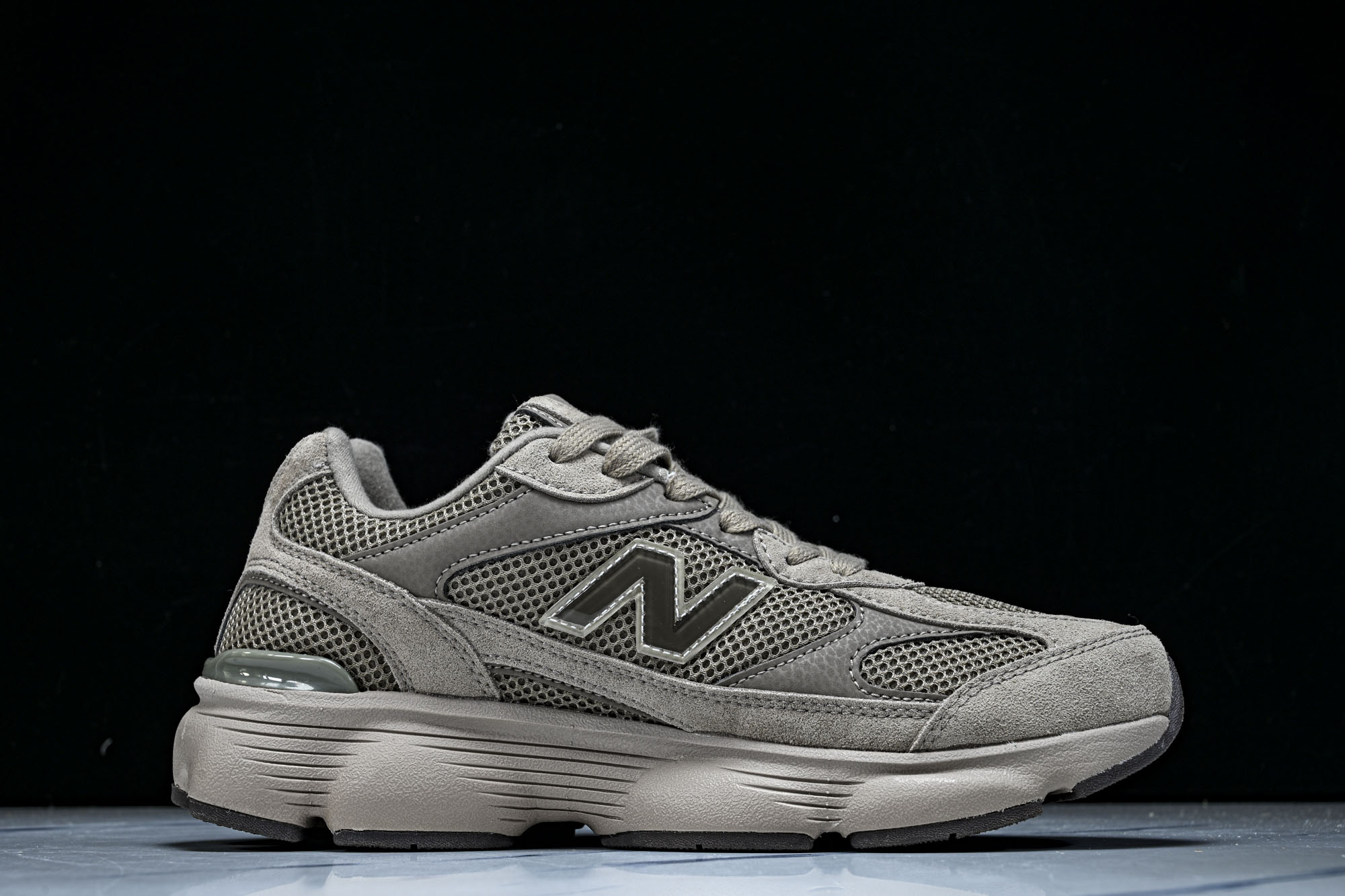 New Balance 603系列复古透气休闲运动慢跑鞋M6035RC #YZ039✦设计风格‌:承袭 