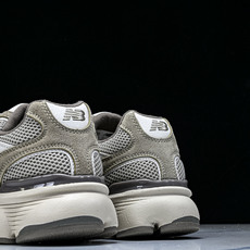 New Balance 603系列复古透气休闲运动慢跑鞋M6038ER #YZ039✦设计风格:承袭 New Balance 603系列复古透气休闲运动慢跑鞋M6038ER #YZ039✦设计风格:承袭