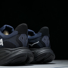 HOKA ONE ONE CLIFTON 10 克里夫顿系列 轻盈透气的针织网面跑鞋 VCK #YZ0 HOKA ONE ONE CLIFTON 10 克里夫顿系列 轻盈透气的针织网面跑鞋 VCK #YZ0
