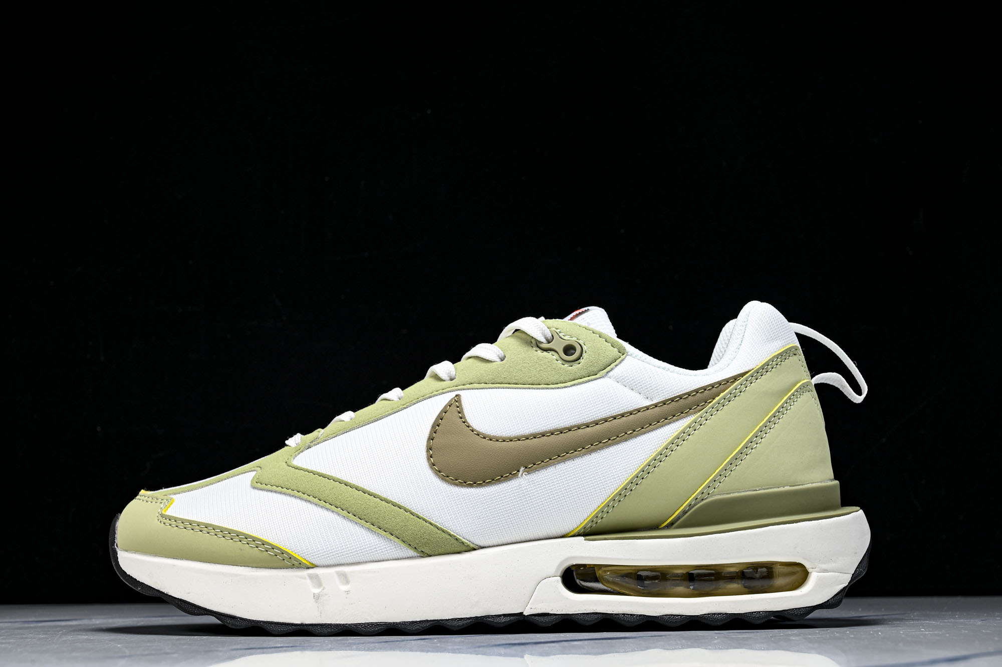 Nike Air Max Dawn 全新缓震气垫跑鞋 DM0013-106 #YZ03936 36.5 