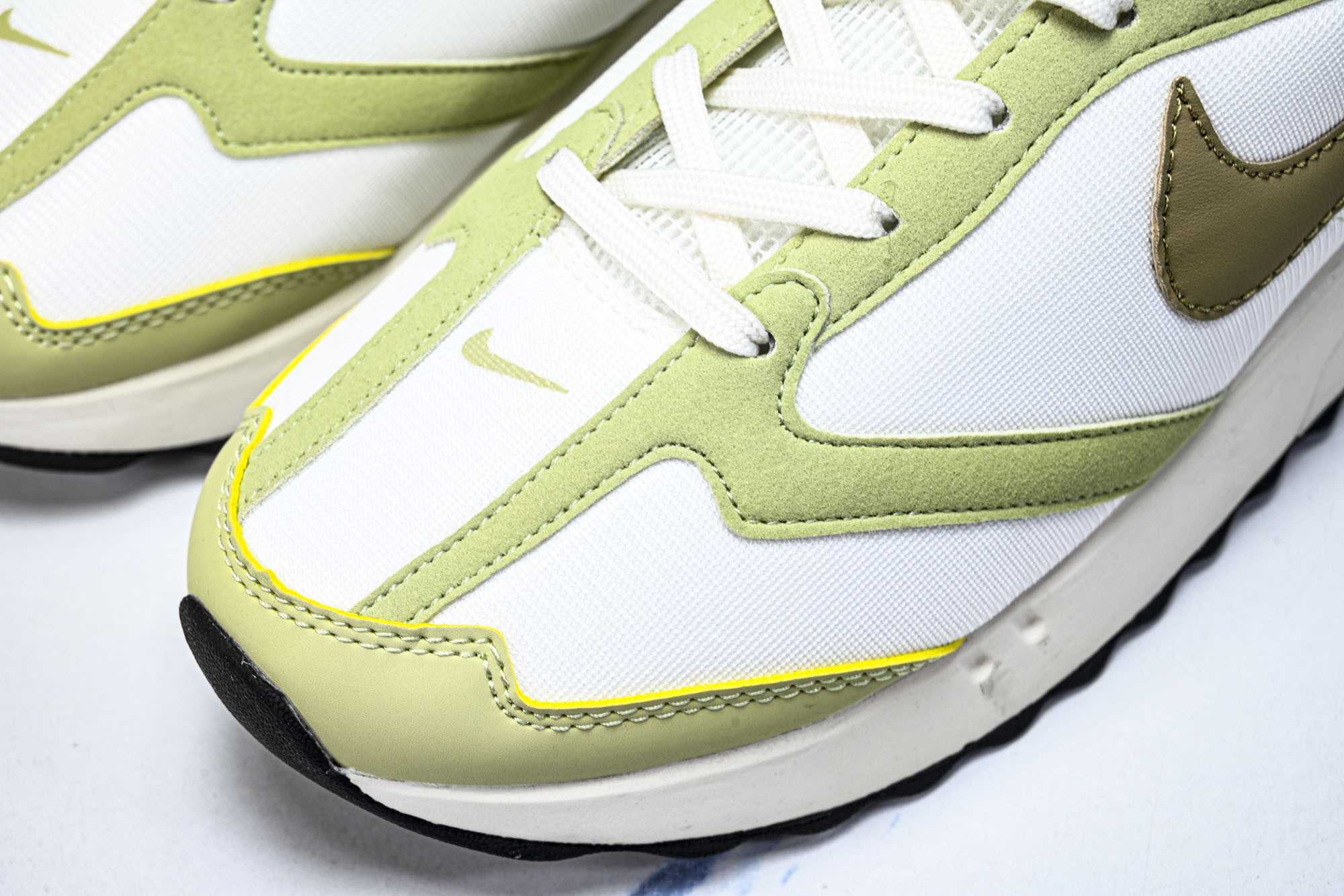 Nike Air Max Dawn 全新缓震气垫跑鞋 DM0013-106 #YZ03936 36.5 