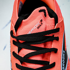 Brooks Hyperion Max 3 布鲁克斯 减震竞速马拉松专业跑鞋 D670 #YZ03936 Brooks Hyperion Max 3 布鲁克斯 减震竞速马拉松专业跑鞋 D670 #YZ03936
