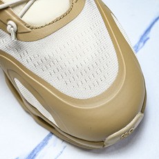 Loewe x ON 罗意威昂跑联名Running Cloudsolo男女情侣款运动鞋3MF #YZ01 Loewe x ON 罗意威昂跑联名Running Cloudsolo男女情侣款运动鞋3MF #YZ01