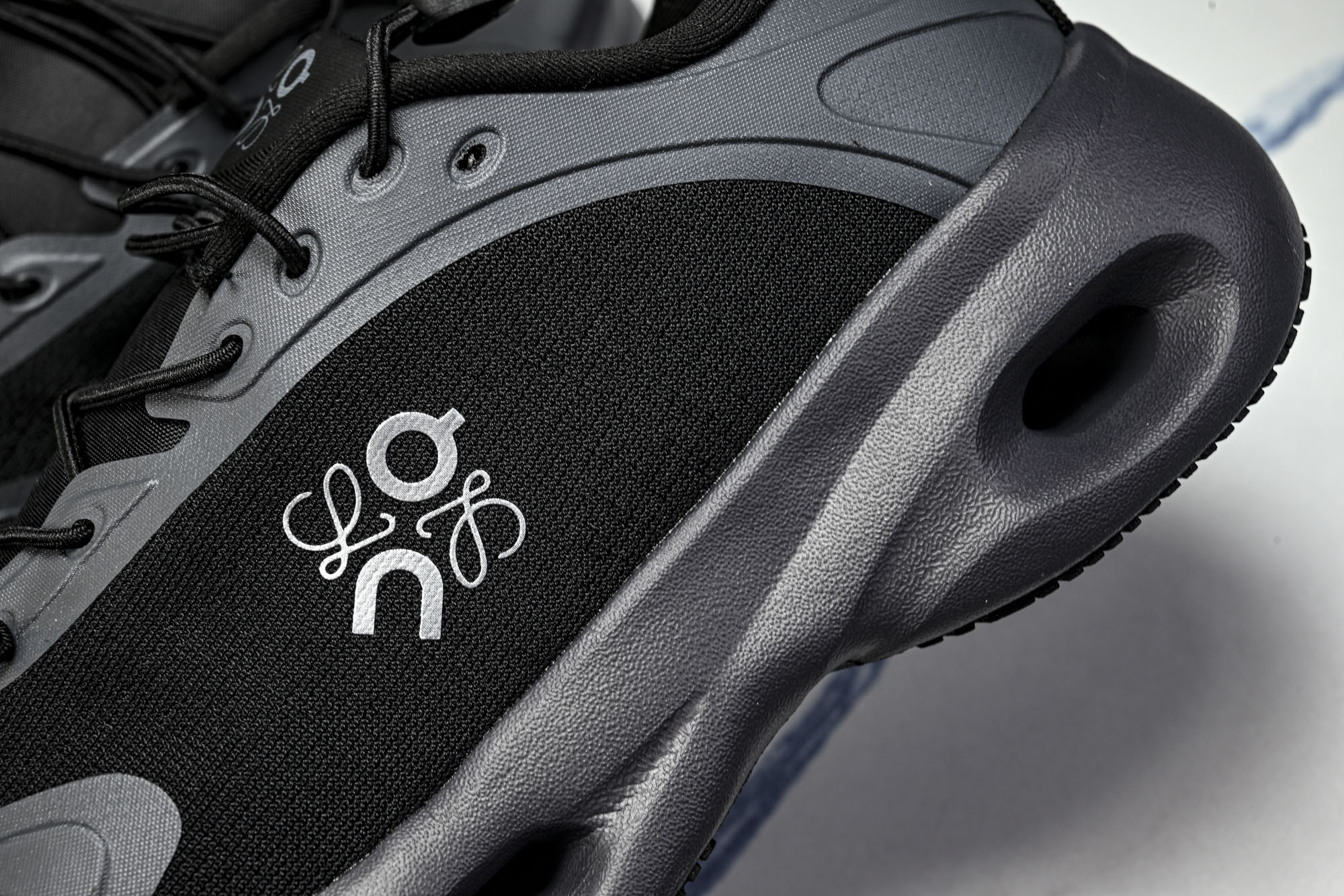 Loewe x ON 罗意威昂跑联名Running Cloudsolo男女情侣款运动鞋3MF #YZ01