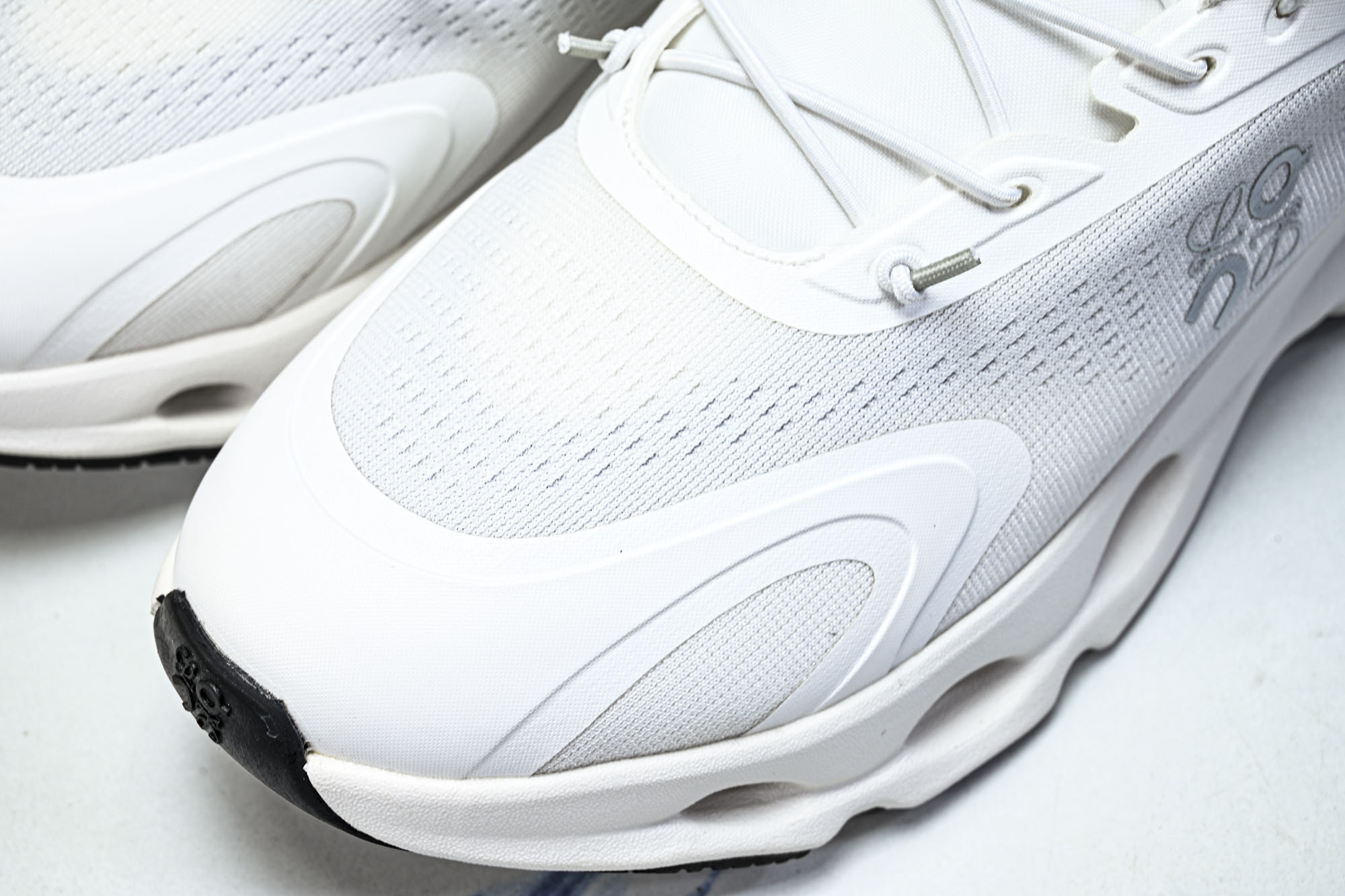 Loewe x ON 罗意威昂跑联名Running Cloudsolo男女情侣款运动鞋3MF #YZ01