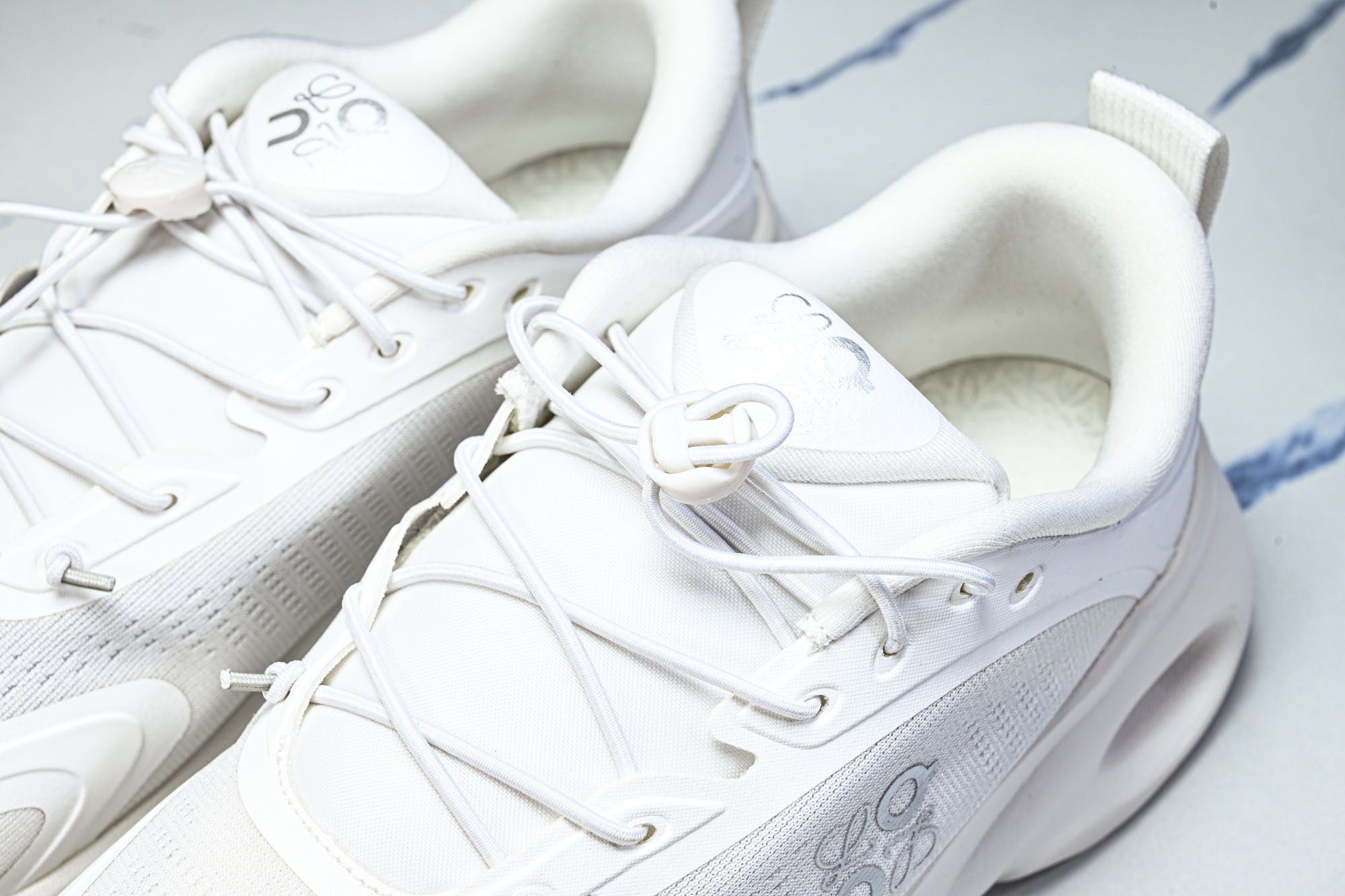Loewe x ON 罗意威昂跑联名Running Cloudsolo男女情侣款运动鞋3MF #YZ01
