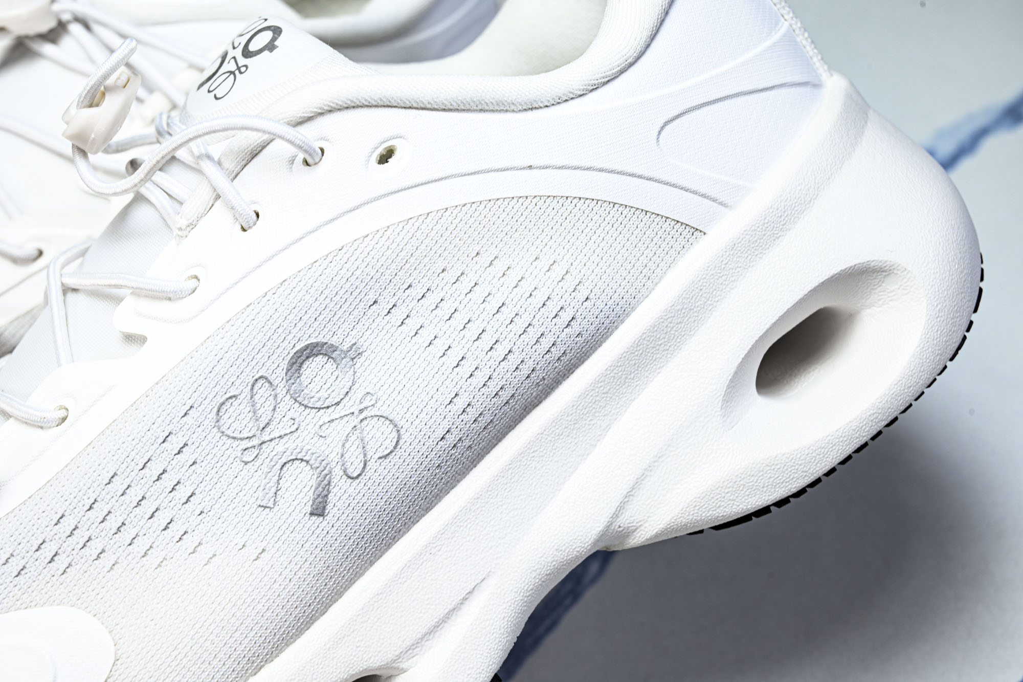 Loewe x ON 罗意威昂跑联名Running Cloudsolo男女情侣款运动鞋3MF #YZ01