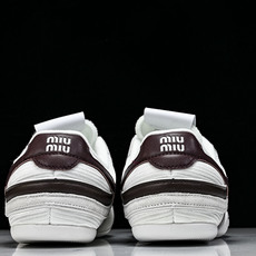Miumiu Calzature Donna 徳训平底休闲生活鞋 #YZ01136 36.5 37 37 Miumiu Calzature Donna 徳训平底休闲生活鞋 #YZ01136 36.5 37 37