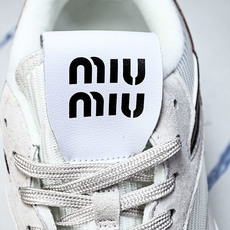 Miumiu Calzature Donna 徳训平底休闲生活鞋 #YZ01136 36.5 37 37 Miumiu Calzature Donna 徳训平底休闲生活鞋 #YZ01136 36.5 37 37