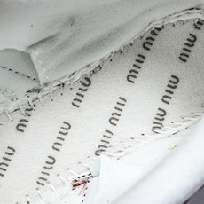Miumiu Calzature Donna 徳训平底休闲生活鞋 #YZ01136 36.5 37 37 Miumiu Calzature Donna 徳训平底休闲生活鞋 #YZ01136 36.5 37 37