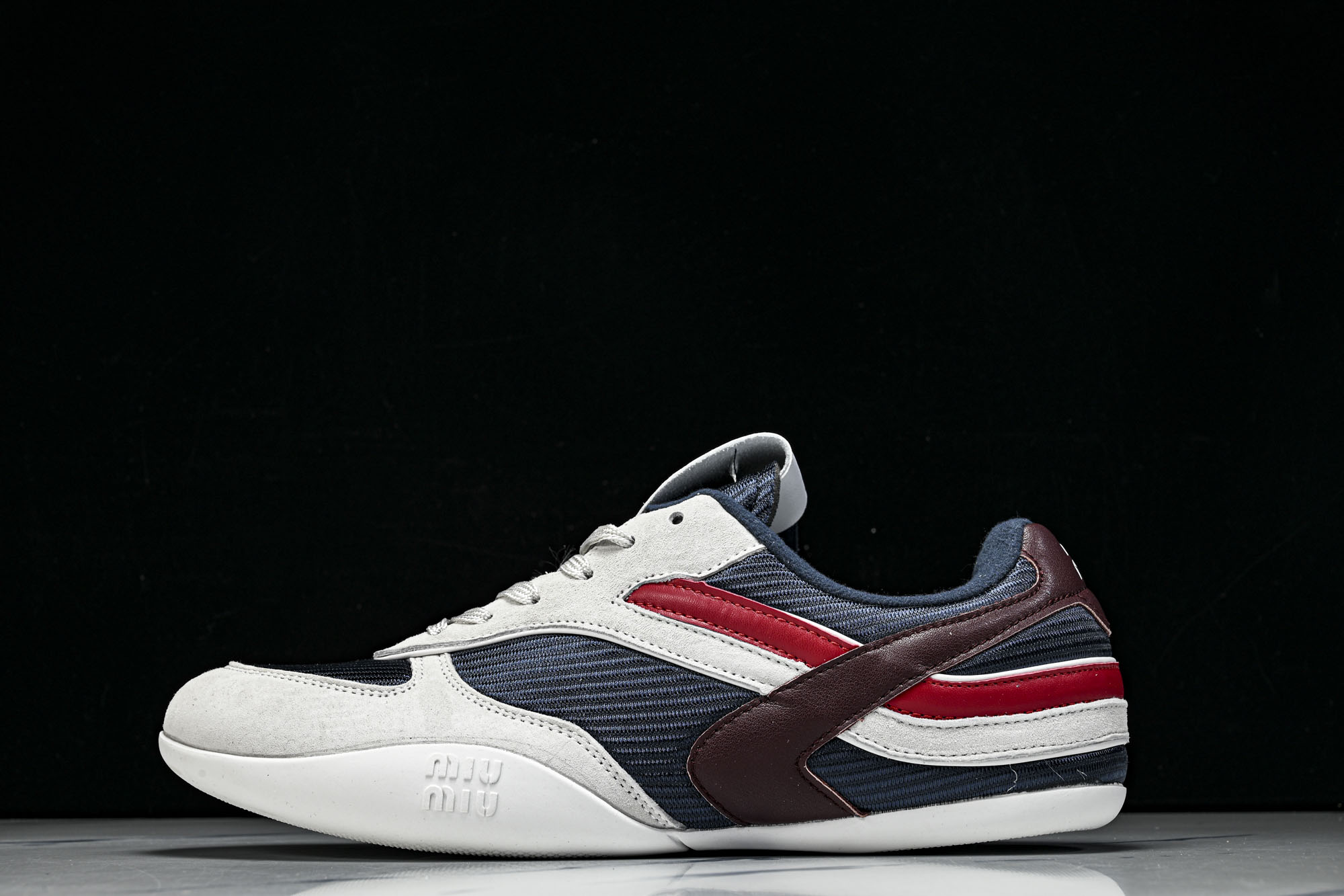 Miumiu Calzature Donna 徳训平底休闲生活鞋_2  #YZ01136 36.5 37