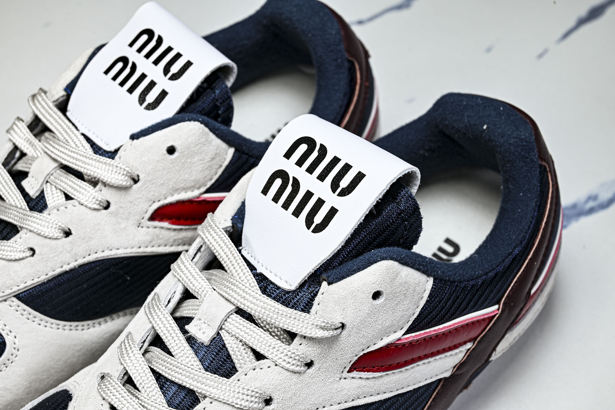 Miumiu Calzature Donna 徳训平底休闲生活鞋_2  #YZ01136 36.5 37