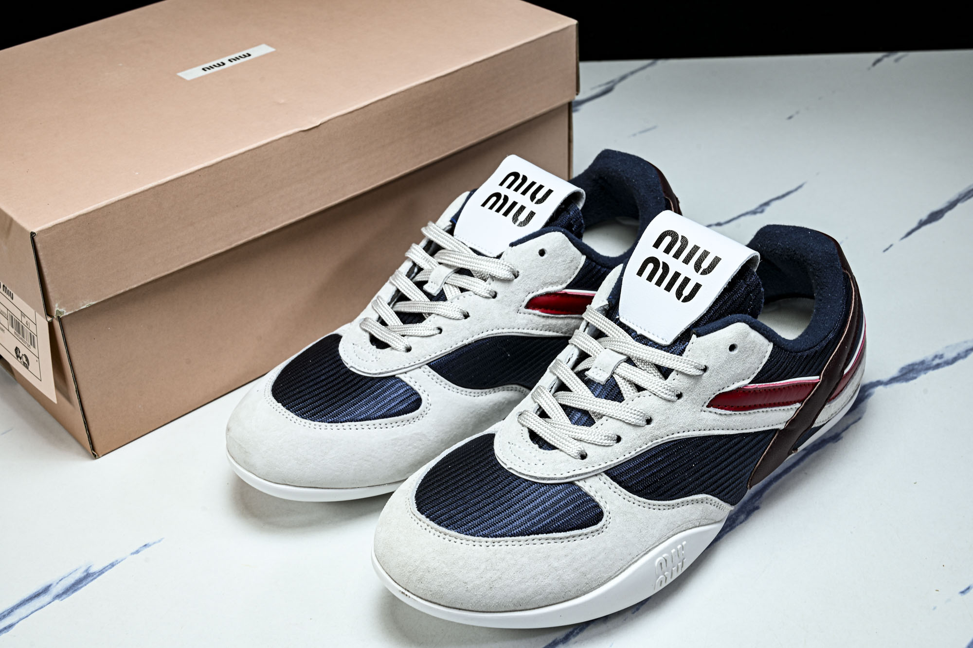 Miumiu Calzature Donna 徳训平底休闲生活鞋_2  #YZ01136 36.5 37