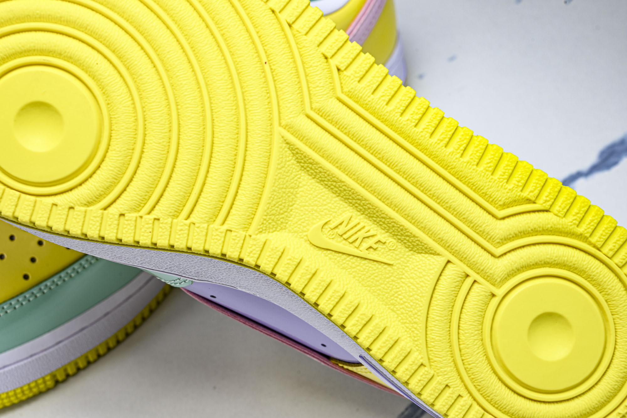 Nike Air Force 1'07 Low 漆皮拼色 空军一号低帮休闲板鞋 IQ9706-701 #