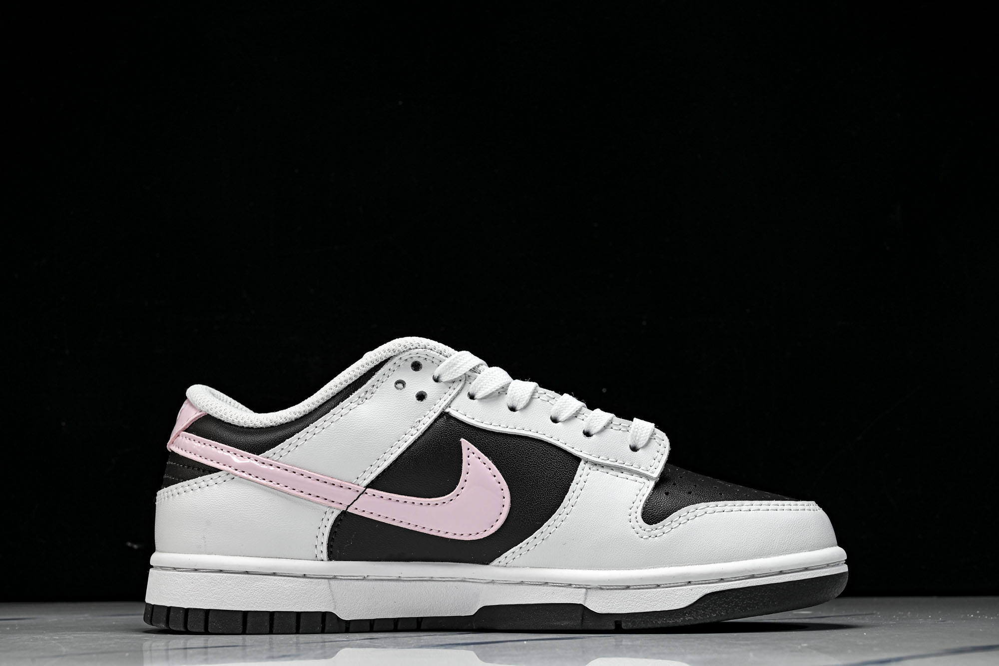Nike SB Dunk Low 白黑粉 低帮休闲板鞋 IB8510-100 #YZ03935.5 36
