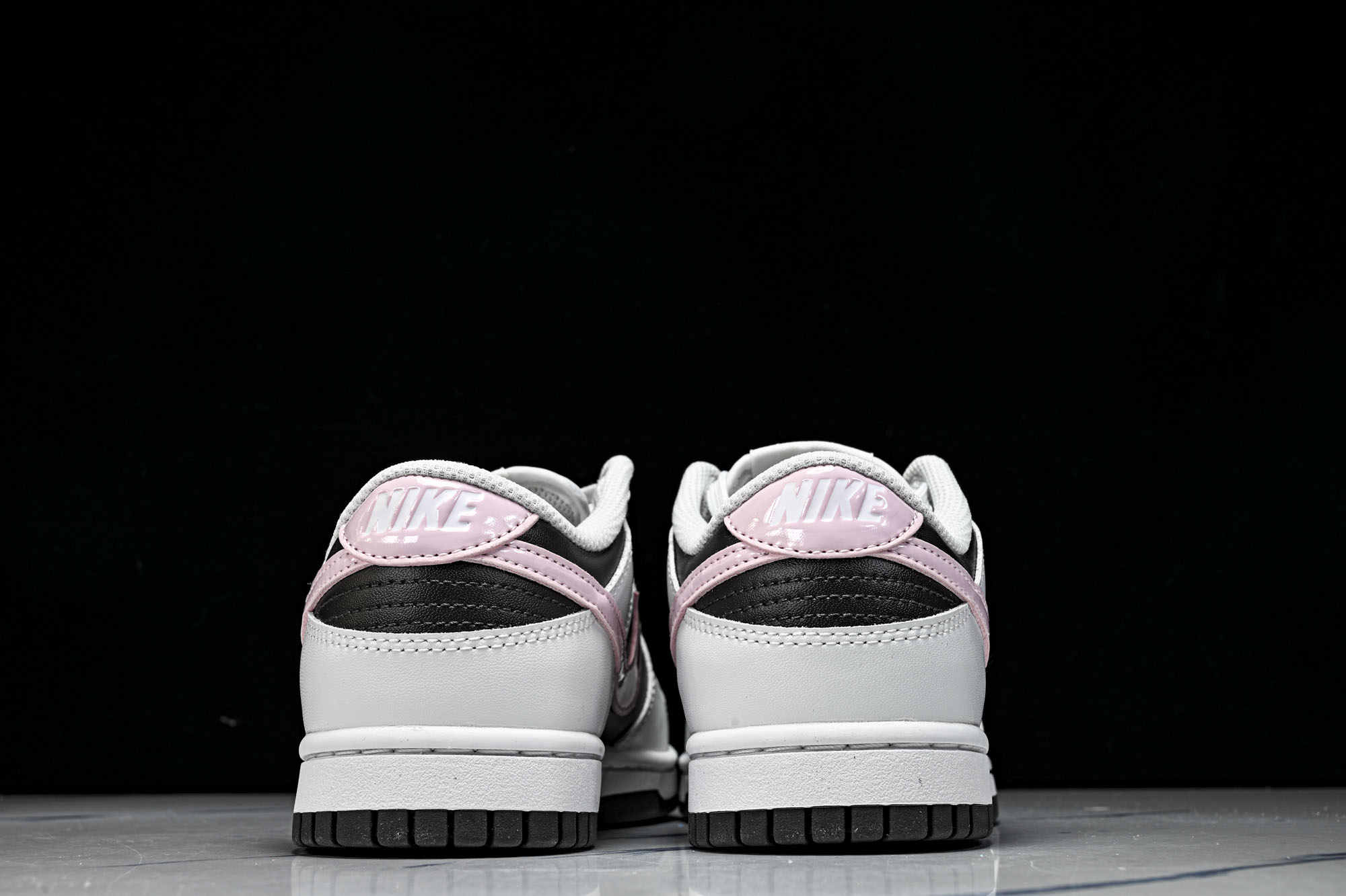 Nike SB Dunk Low 白黑粉 低帮休闲板鞋 IB8510-100 #YZ03935.5 36