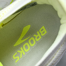 Pynrs x Brooks Hyperion Max 3 布鲁克斯 减震竞速马拉松专业跑鞋 D175 Pynrs x Brooks Hyperion Max 3 布鲁克斯 减震竞速马拉松专业跑鞋 D175