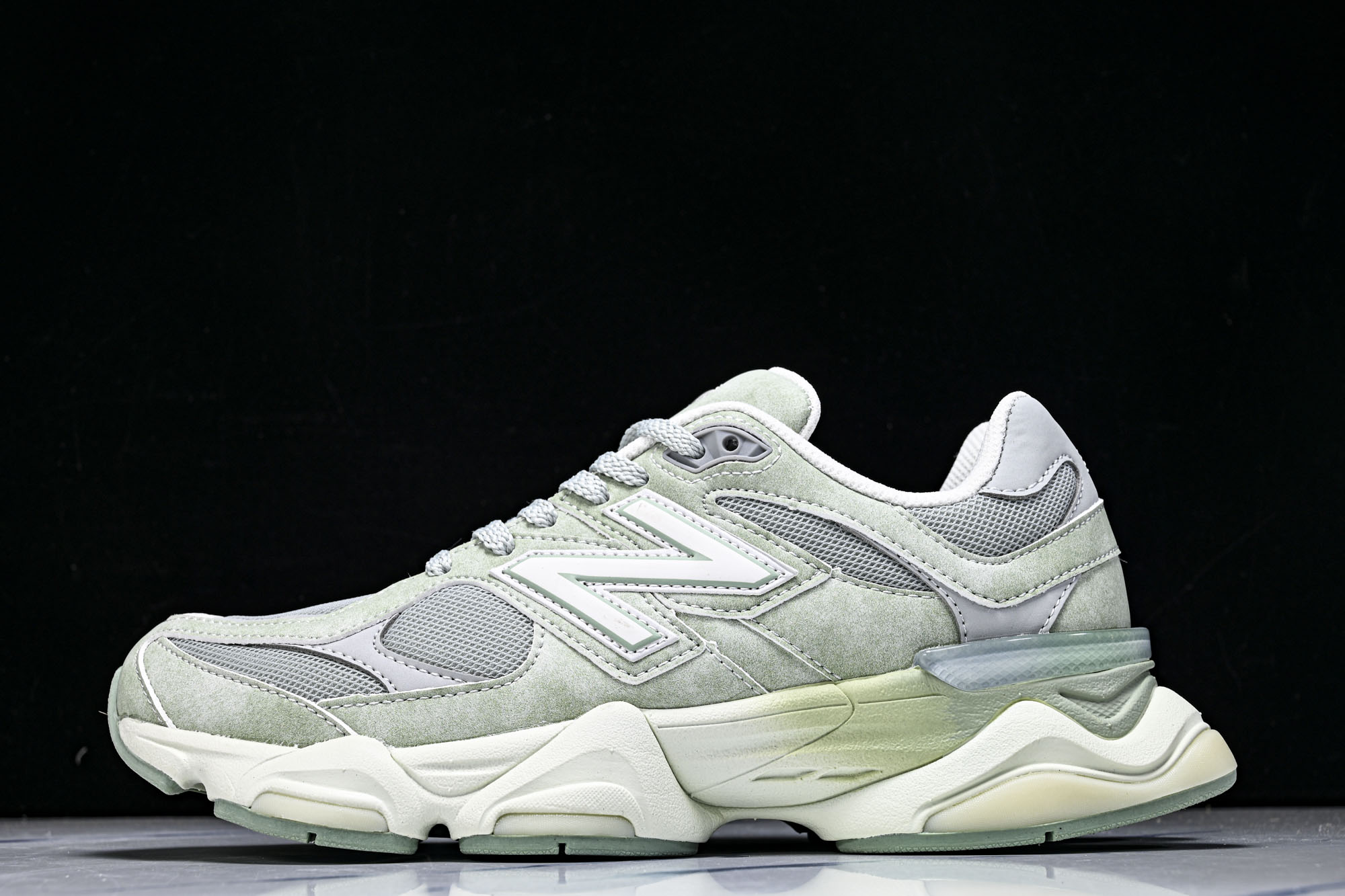 New Balance NB9060 联名款 复古休闲运动慢跑鞋 U90608Z4 #YZ039✦鞋款灵