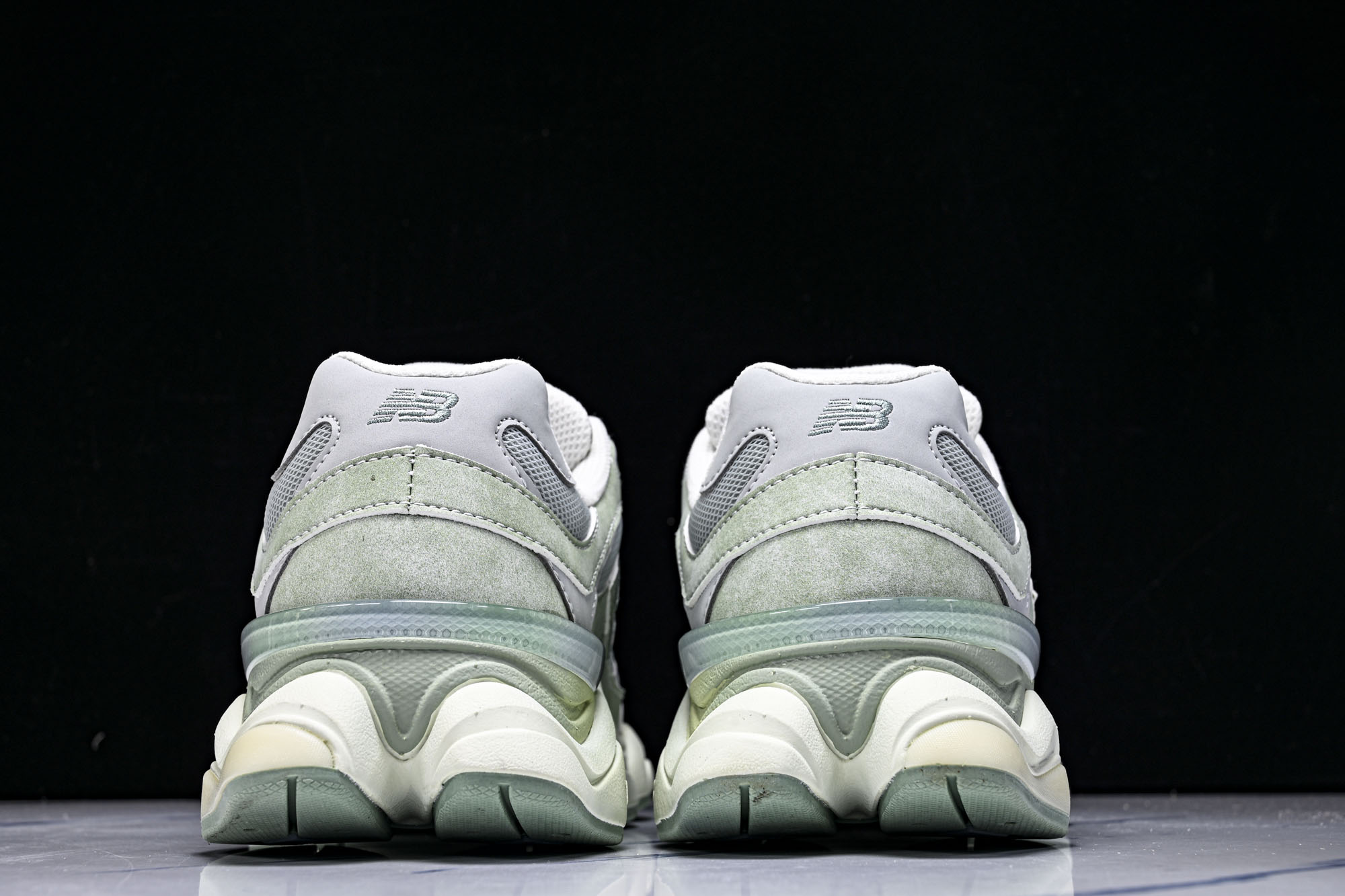 New Balance NB9060 联名款 复古休闲运动慢跑鞋 U90608Z4 #YZ039✦鞋款灵
