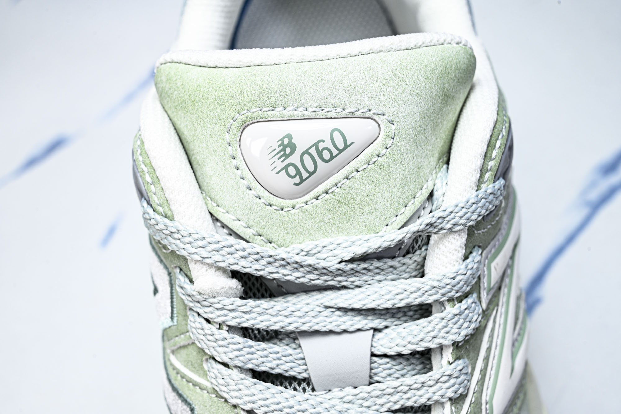 New Balance NB9060 联名款 复古休闲运动慢跑鞋 U90608Z4 #YZ039✦鞋款灵
