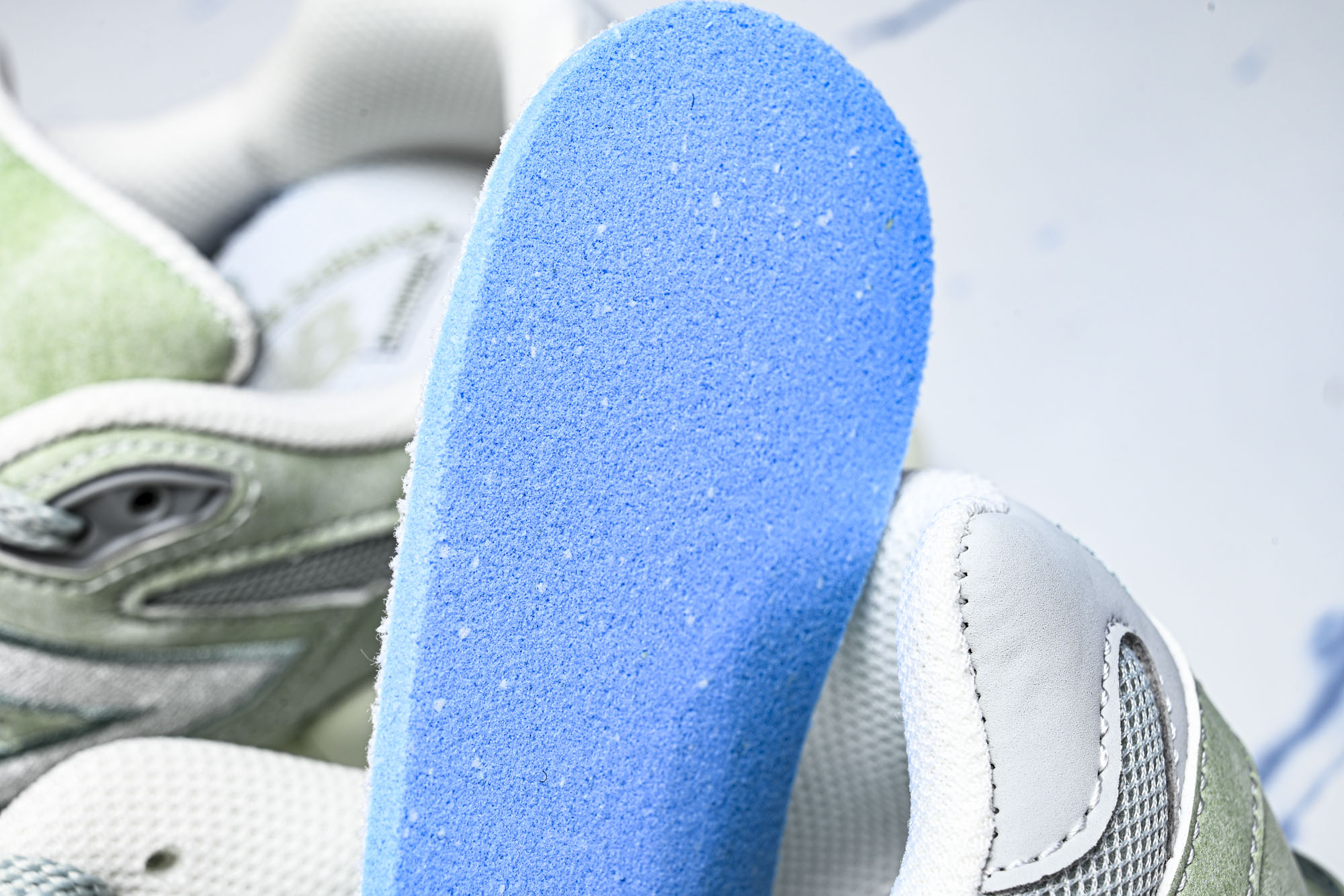 New Balance NB9060 联名款 复古休闲运动慢跑鞋 U90608Z4 #YZ039✦鞋款灵