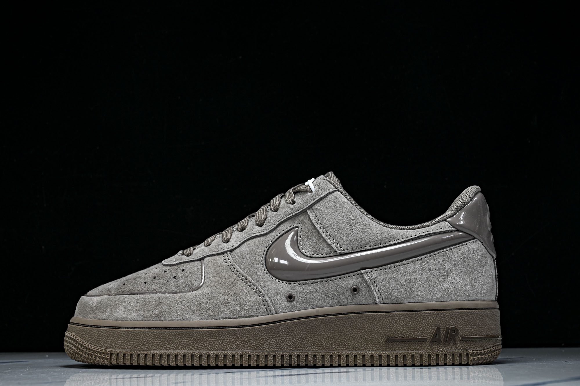 Nike Air Force 1'07 Low 空军一号低帮休闲板鞋 HV4406-200 #YZ026