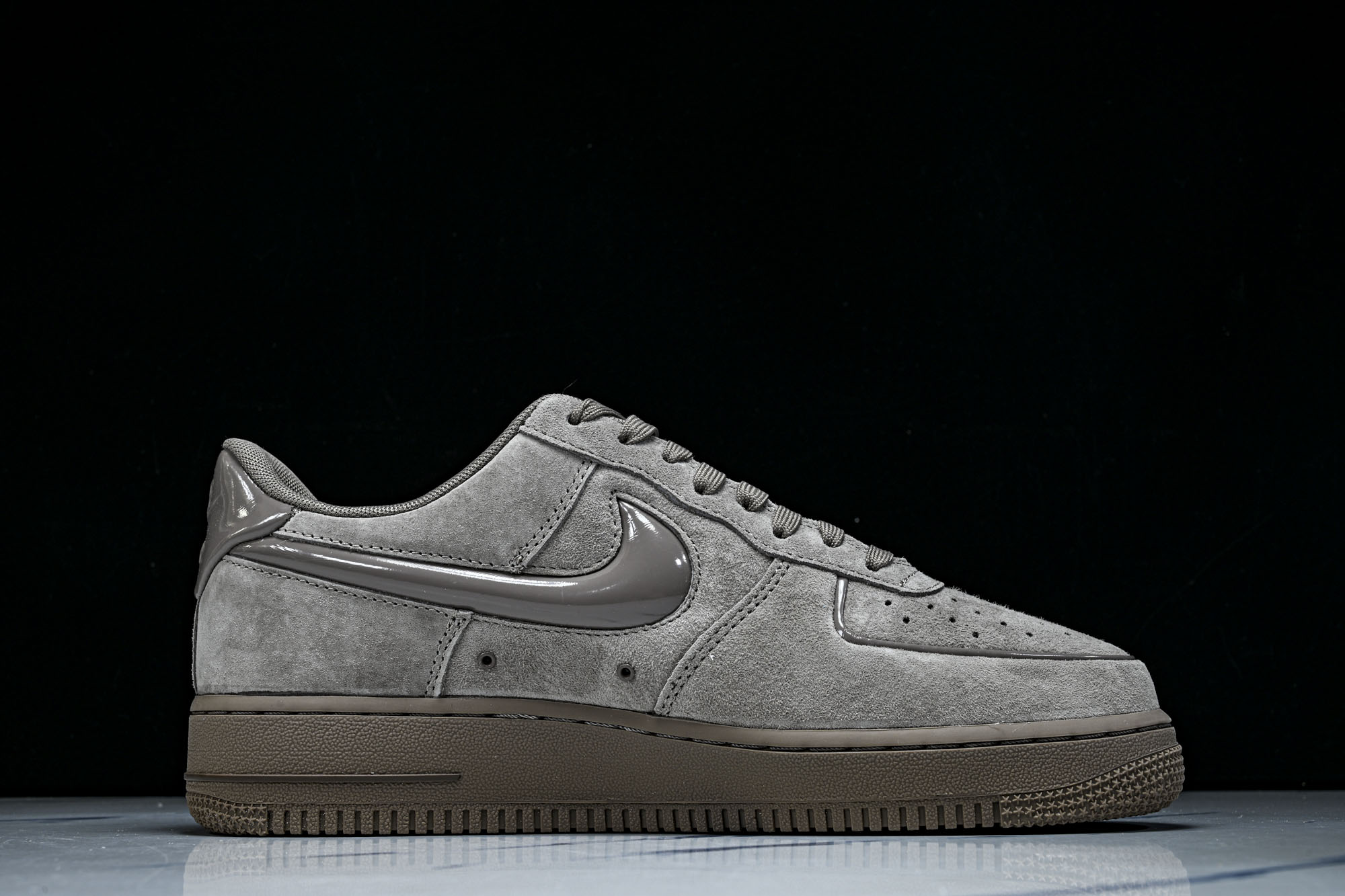 Nike Air Force 1'07 Low 空军一号低帮休闲板鞋 HV4406-200 #YZ026