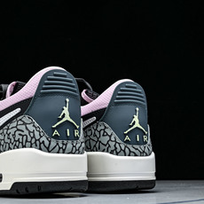 Air Jordan Legacy 312 Low AJ312 乔312 头层 魔术贴三合一板鞋 CD7 Air Jordan Legacy 312 Low AJ312 乔312 头层 魔术贴三合一板鞋 CD7