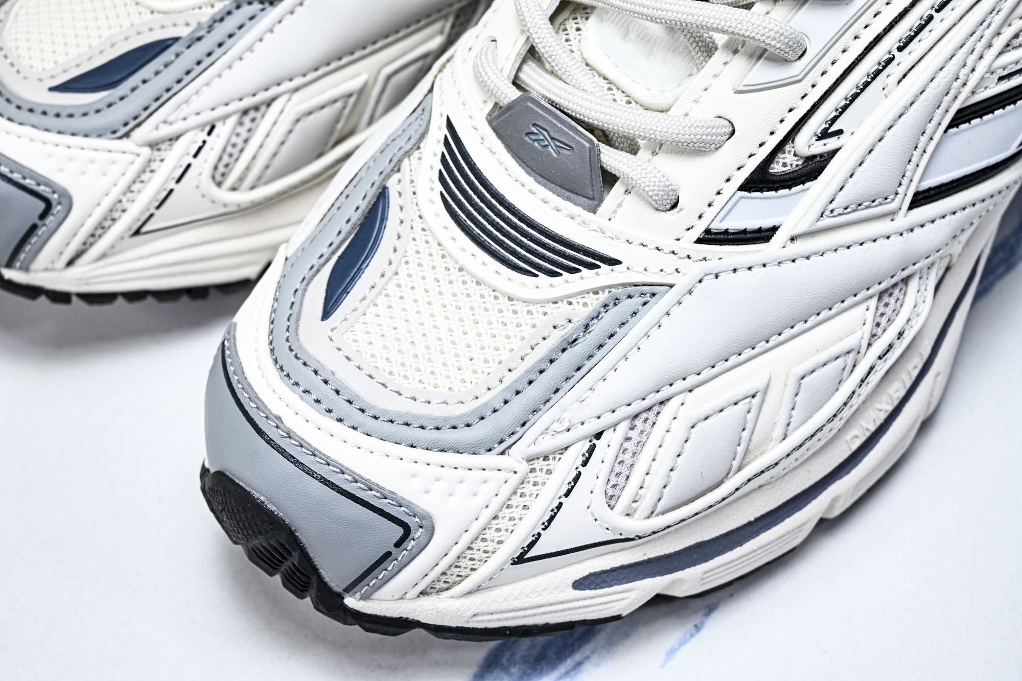 Reebok_锐步 Premier Road Ultra 系列原鞋1_1复古休闲运动跑步_6 #YZ03