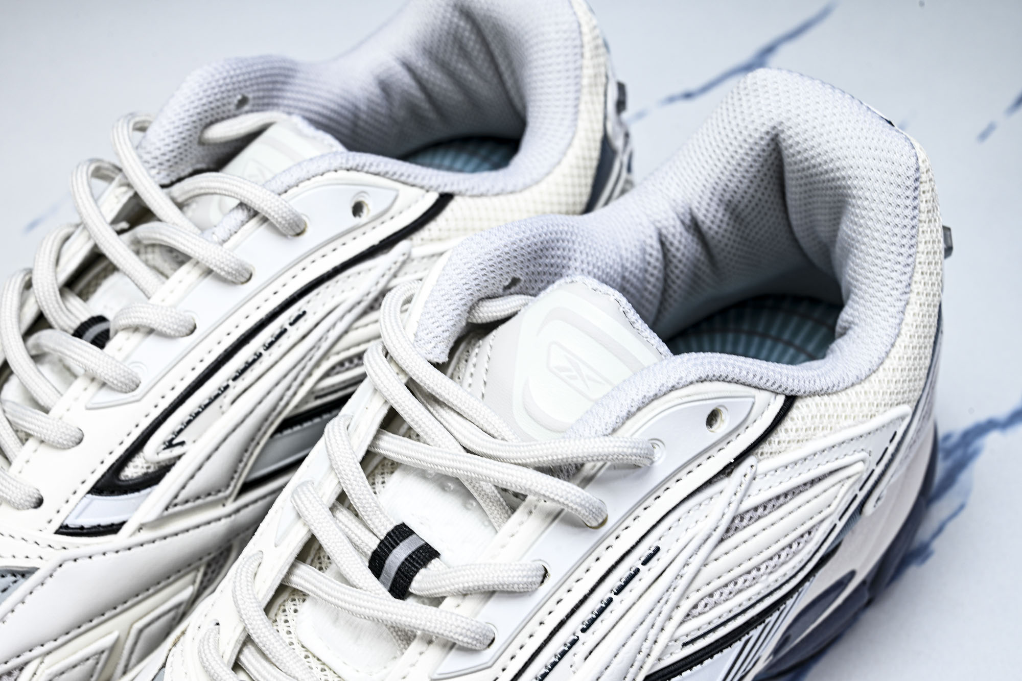 Reebok_锐步 Premier Road Ultra 系列原鞋1_1复古休闲运动跑步_6 #YZ03