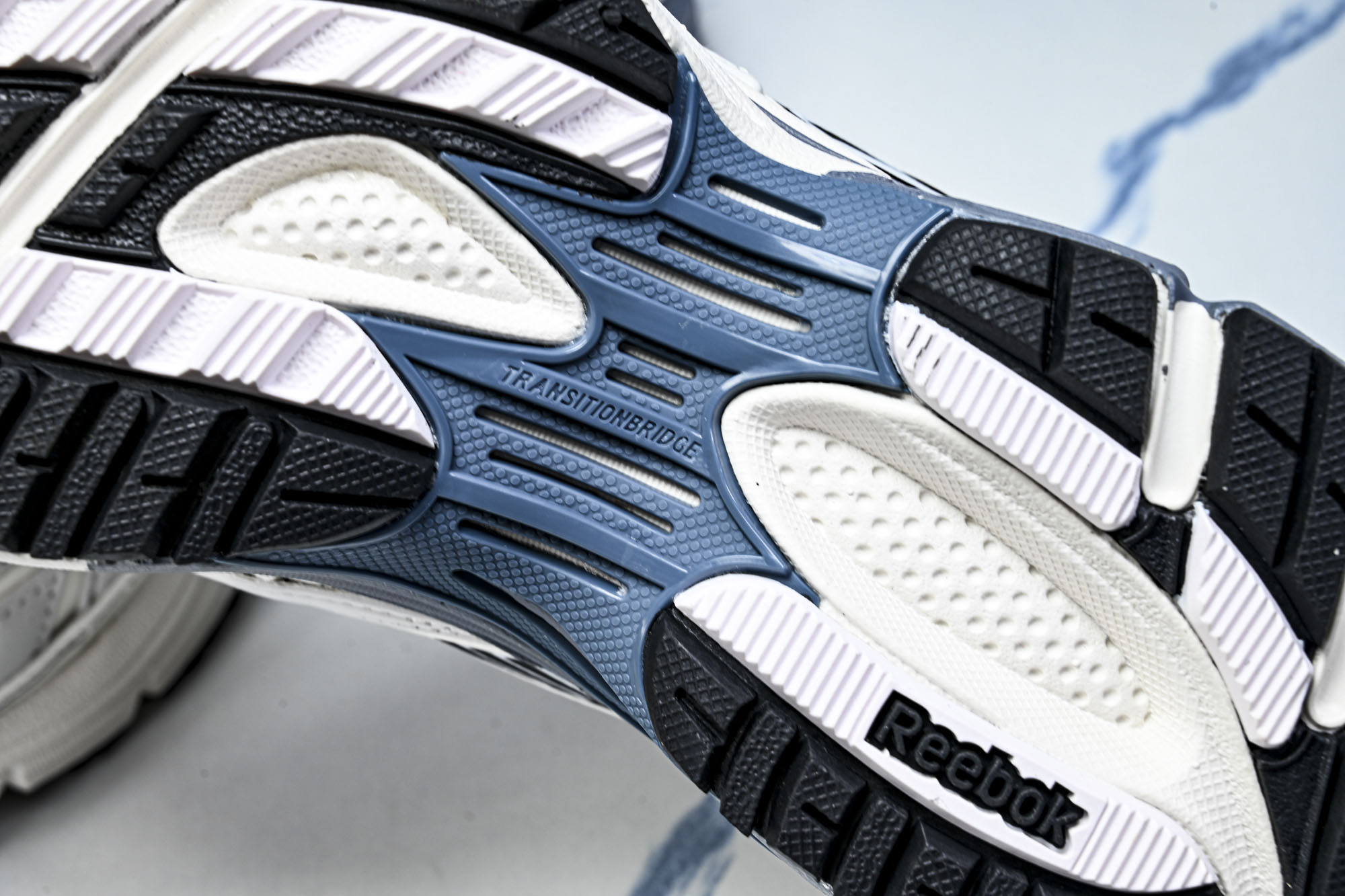 Reebok_锐步 Premier Road Ultra 系列原鞋1_1复古休闲运动跑步_6 #YZ03